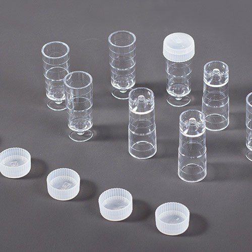 Vasitos con tapa - 3 ml (bolsa 50 vasitos + 50 tapas)