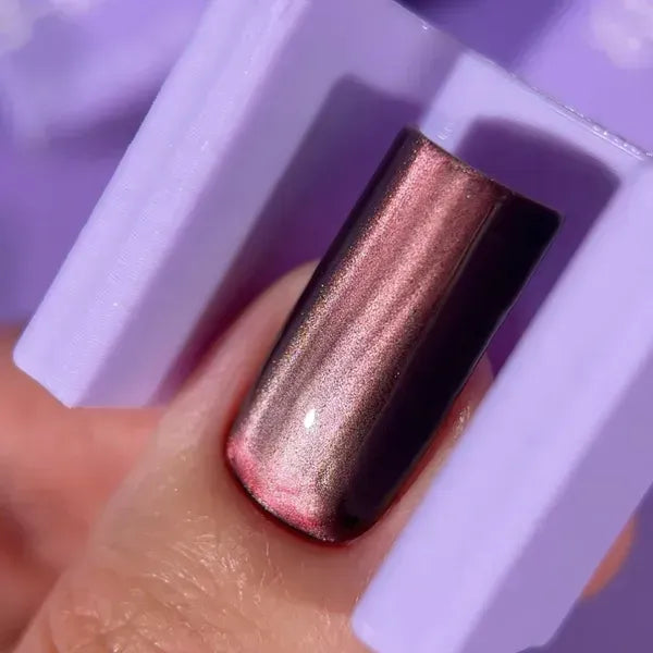 DNKa’ Cat-Eye Magnet 5D