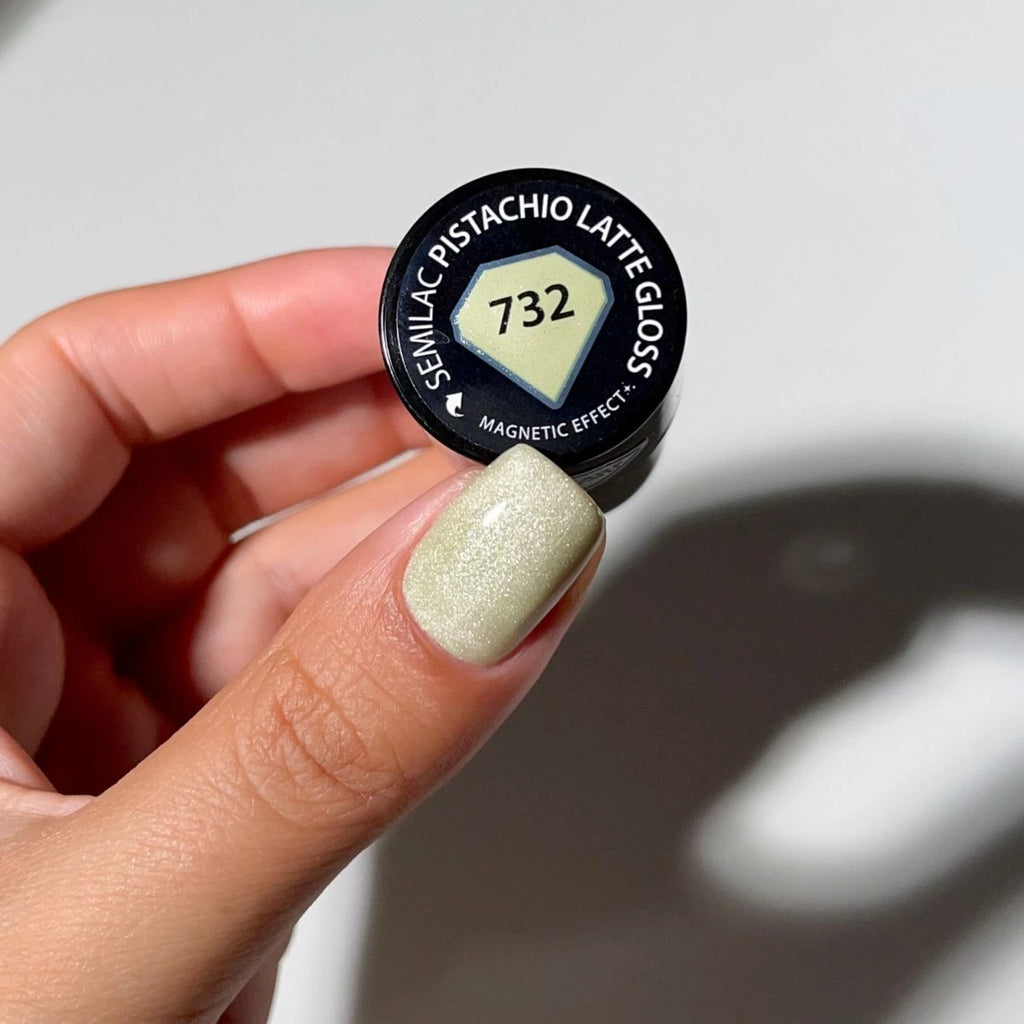 732 Pistachio Latte Gloss Semilac 7 ml