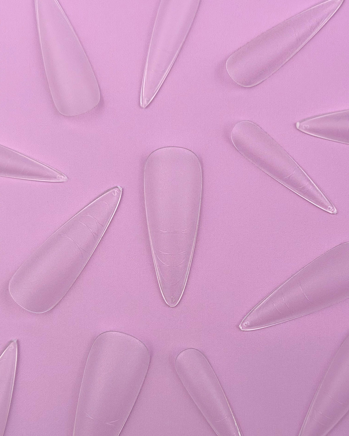 TIPS GEL STILETTO MEDIUM LUNAMOON 240 pcs